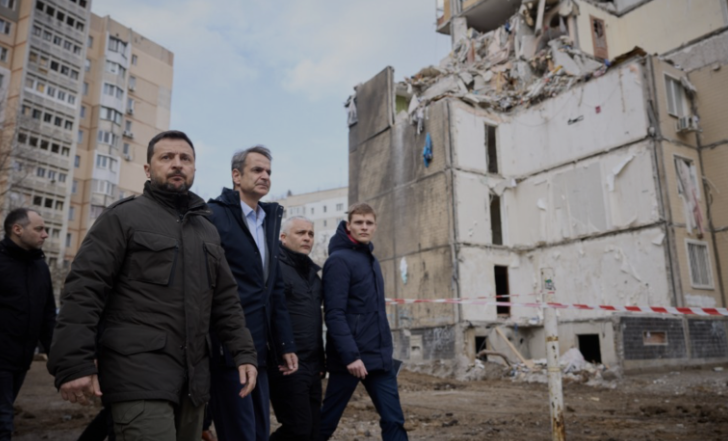 Nga tấn công Ukraine, Thủ tướng Hy Lạp không kịp trở tay tìm hầm trú ẩn